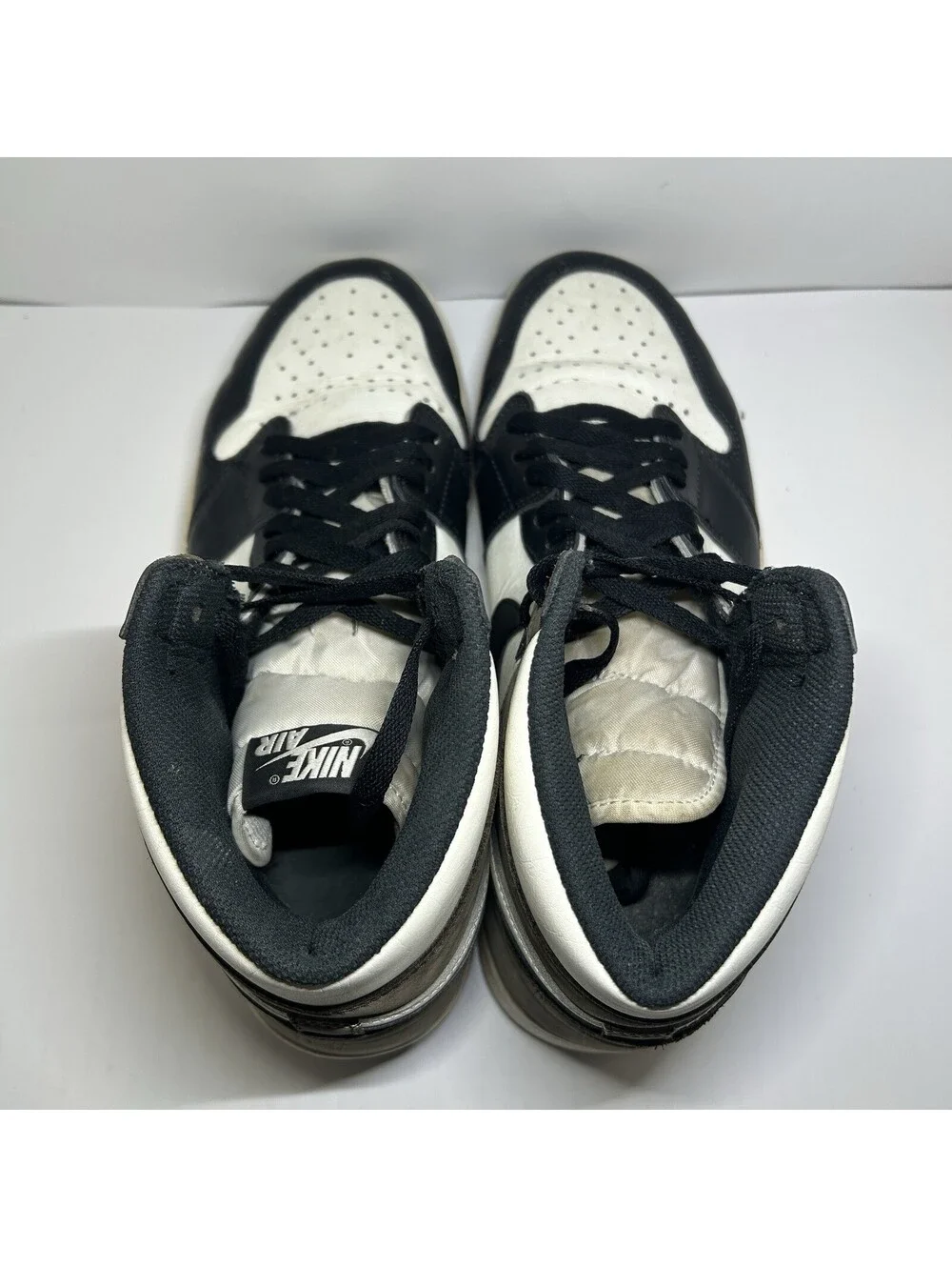 Air Jordan 1 Retro High Dark Mocha - Size 13 - (555088-105)